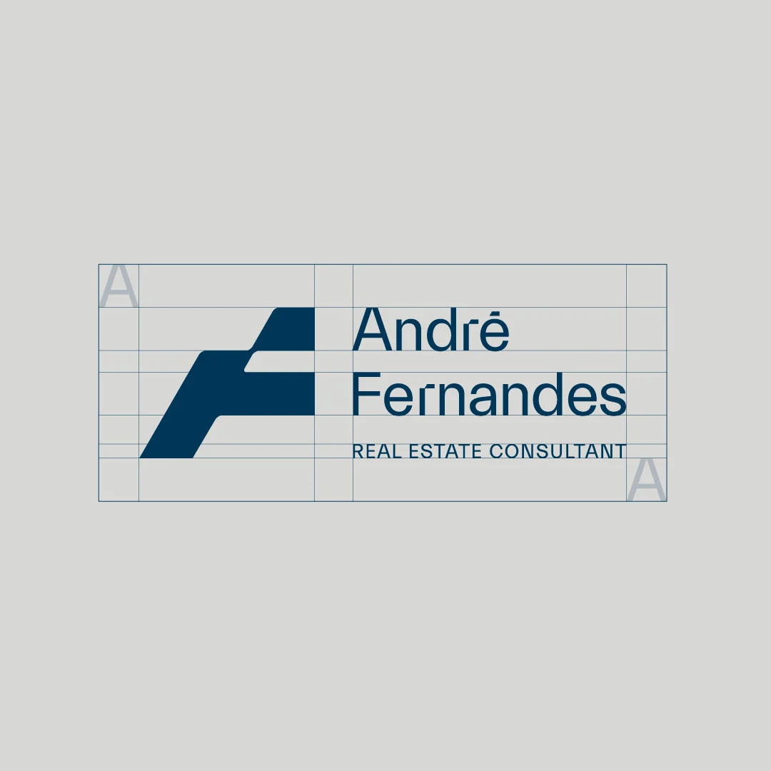 Projeto André Fernandes da Nhdesign: Grelha de construção do logo de André Fernandes, mostrando alinhamentos e proporções precisas