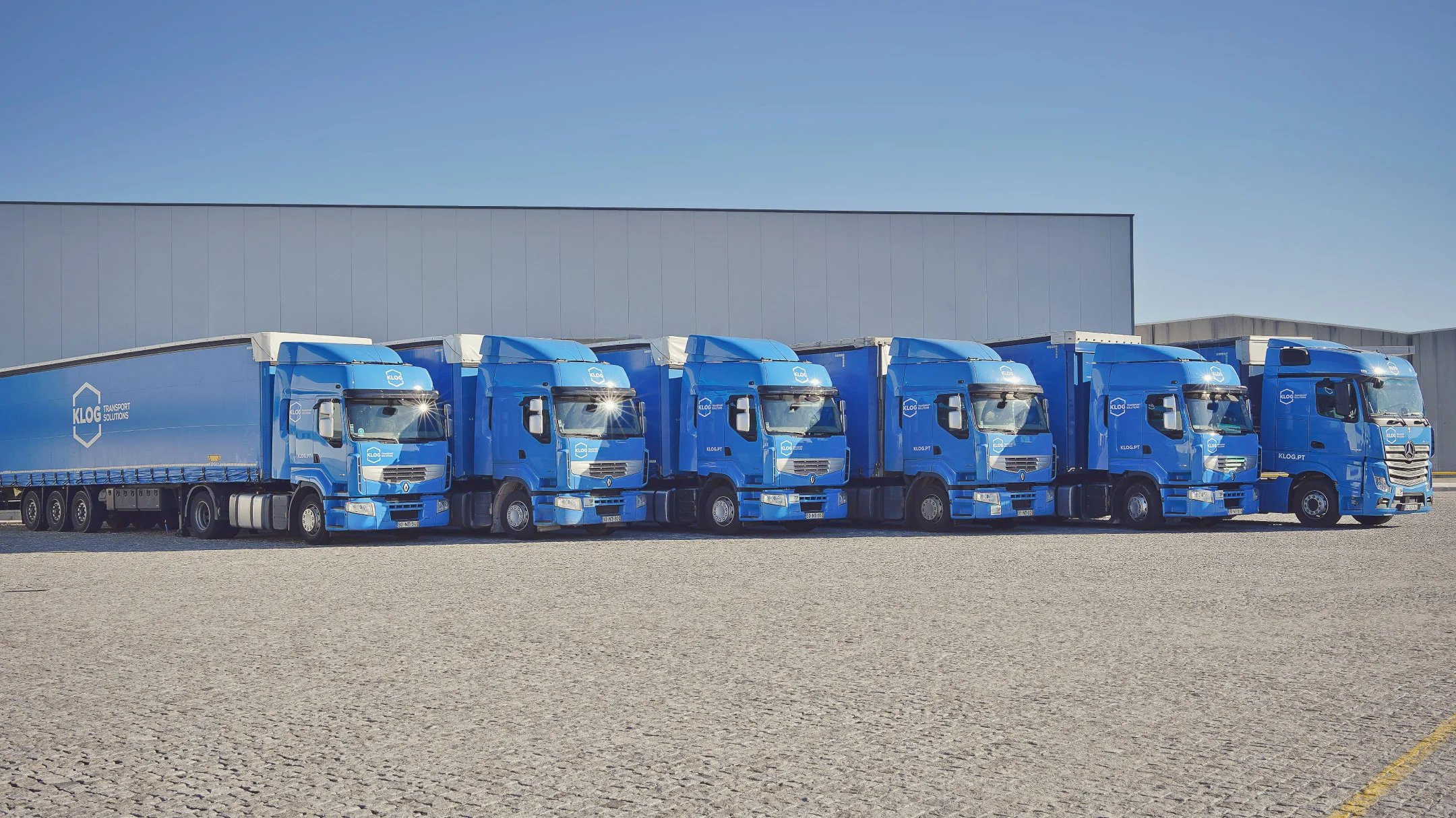Nhdesign project KLOG Transport Solutions: KLOG truck