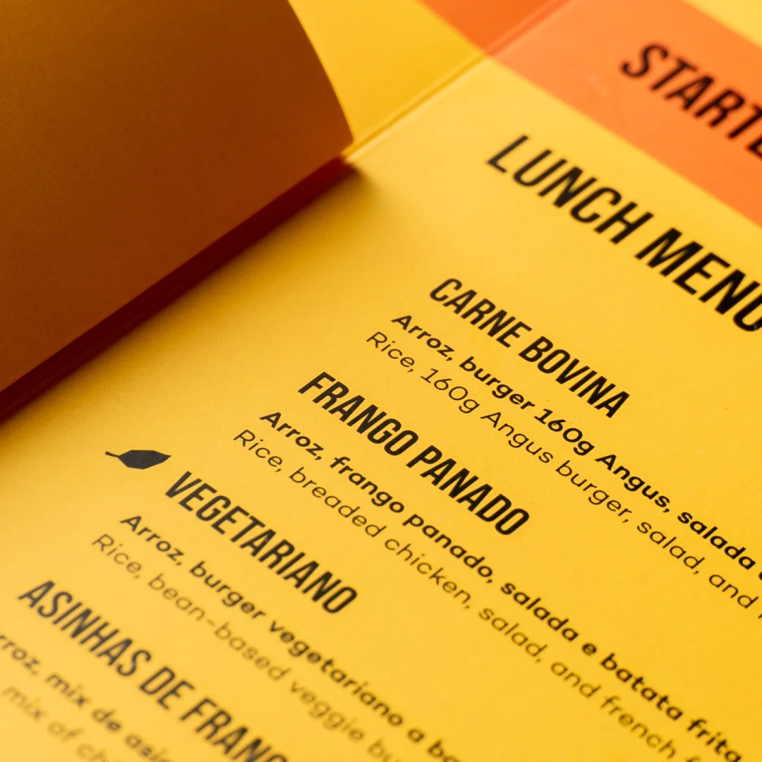 Projeto Maynard's Burgers da Nhdesign: Pormenor do menu da Maynards Burgers