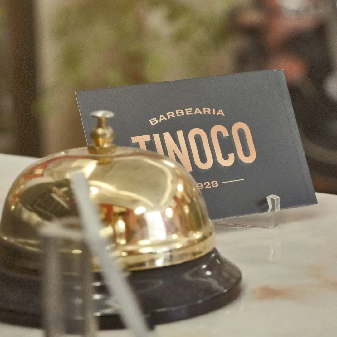 Projeto Barbearia Tinoco da Nhdesign: Cartão de visita da Tinoco