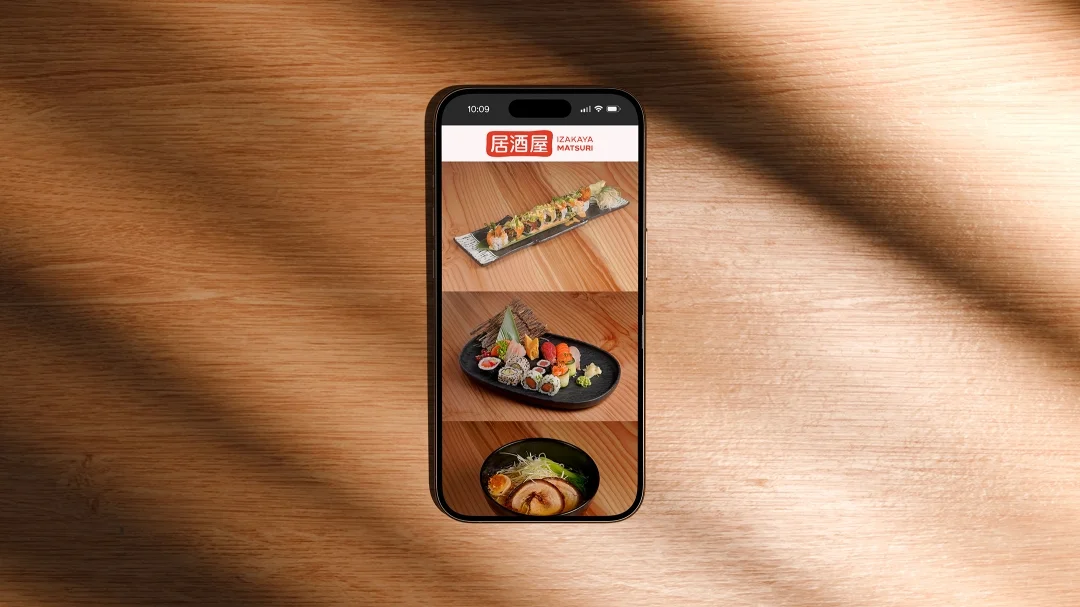 Recria o ambiente de uma tasca japonesa, assegurando um espaço único e distintivo., Nhdesign