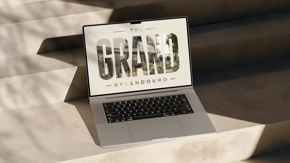 Descubra o The Grand Splendouro através do novo website - uma jornada cativante que o transporta para um cenário de luxo e grandiosidade à beira-mar., Nhdesign